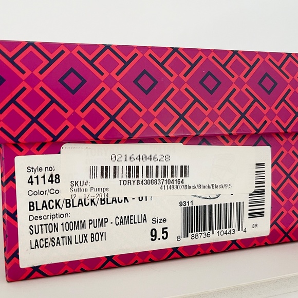 TORY BURCH Satin Lace Leather Black Pointy Toe Camellia shoes Heels pumps US 9.5 - Picture 9 of 9